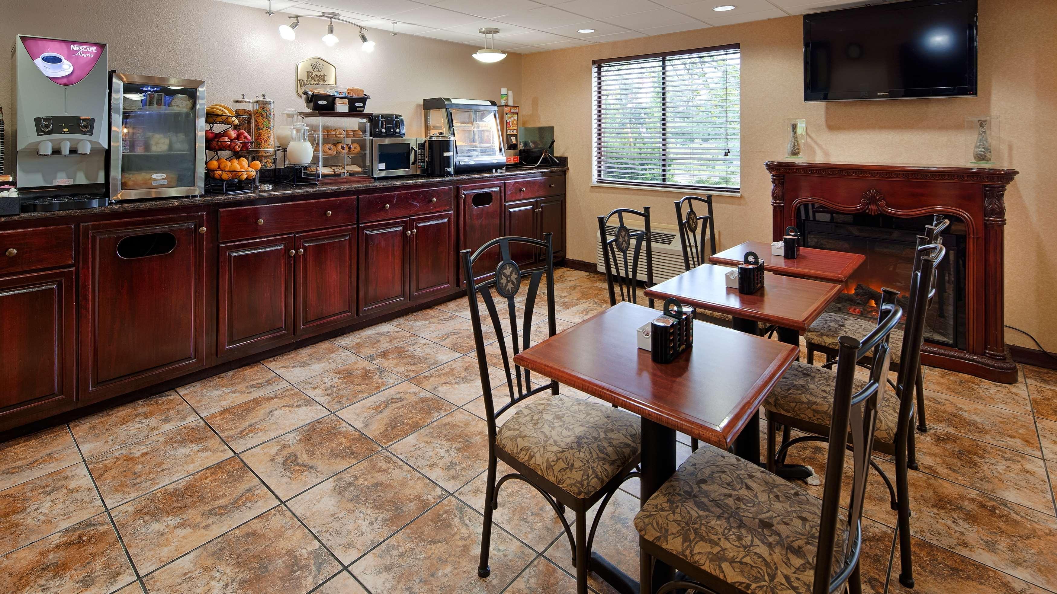 Best Western Richland Inn Mansfield Bagian luar foto