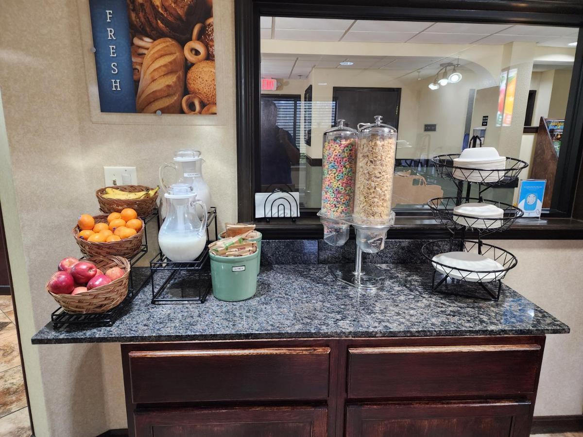 Best Western Richland Inn Mansfield Bagian luar foto